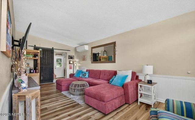 119 LUDWIG Avenue, Crescent City, FL 32112