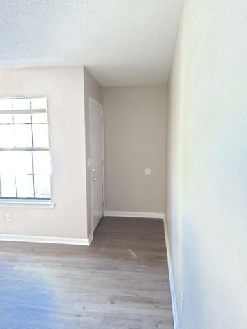 137 Susan Drive Unit A, Summerville, SC 29485