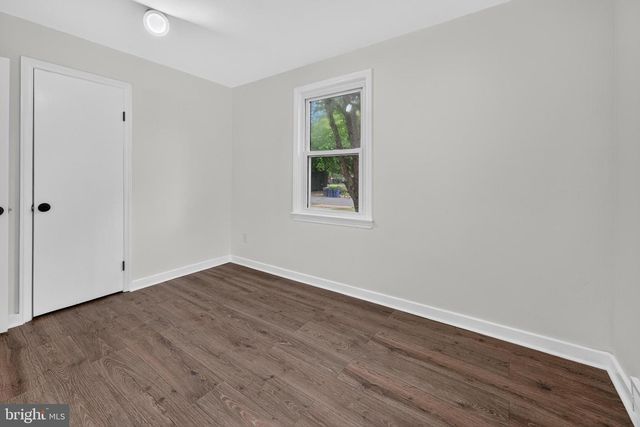 10 BERGEN AVE, Voorhees, NJ 08043