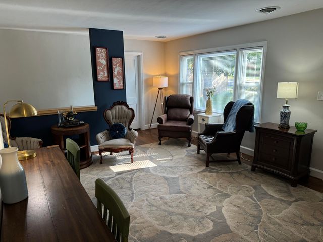 1811 Fareham RD, Roanoke, VA 24015