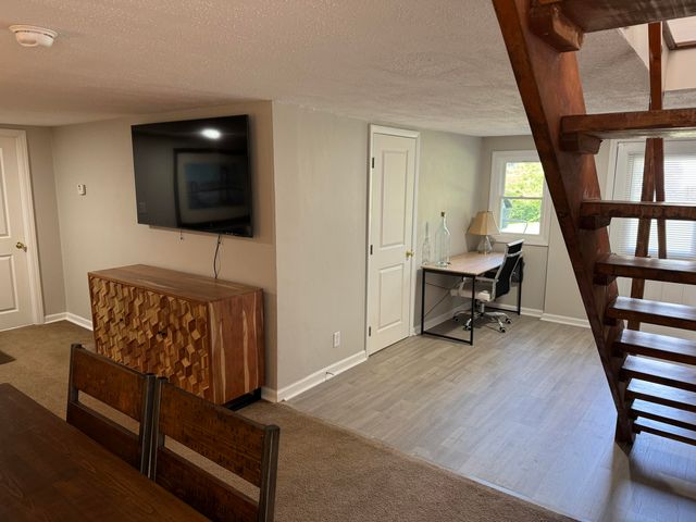1811 Fareham RD, Roanoke, VA 24015