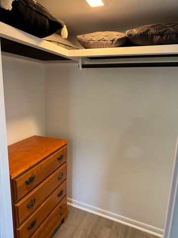 1811 Fareham RD, Roanoke, VA 24015