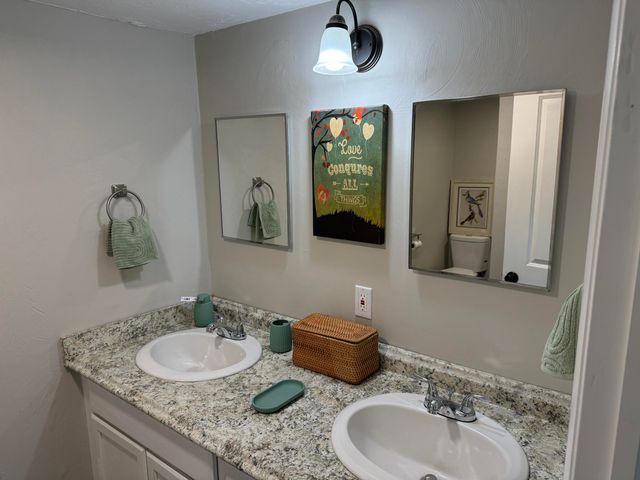 1811 Fareham RD, Roanoke, VA 24015