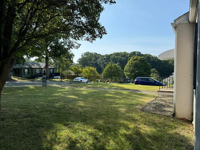 1811 Fareham RD, Roanoke, VA 24015