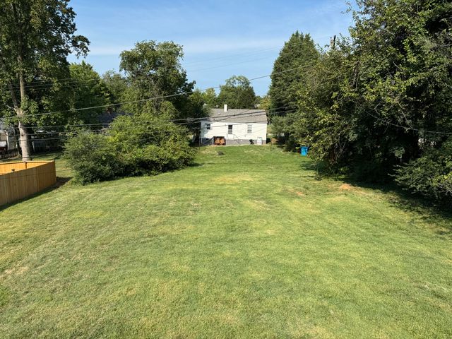 1811 Fareham RD, Roanoke, VA 24015