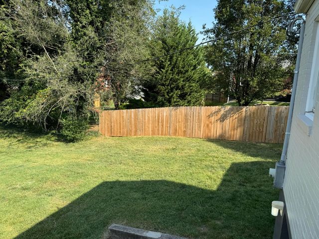 1811 Fareham RD, Roanoke, VA 24015