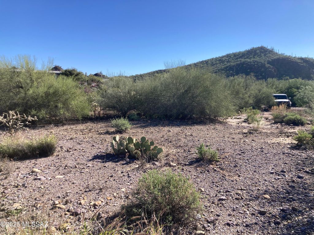 6226 S Speaks Trail, Tucson, AZ 85746