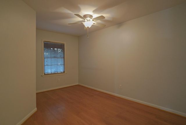 5216 Arboles Drive 10, Houston, TX 77035
