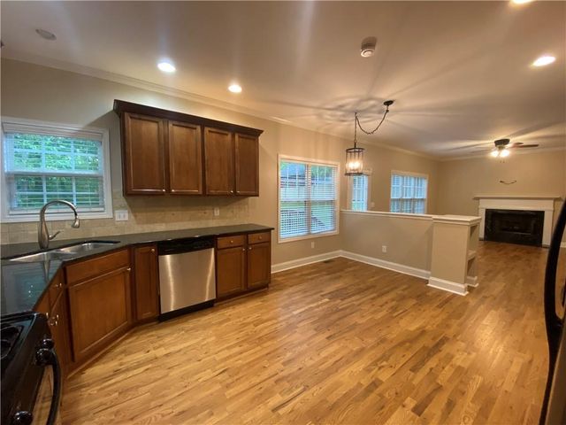 71 Anita Place SE, Mableton, GA 30126