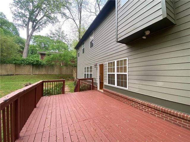 71 Anita Place SE, Mableton, GA 30126