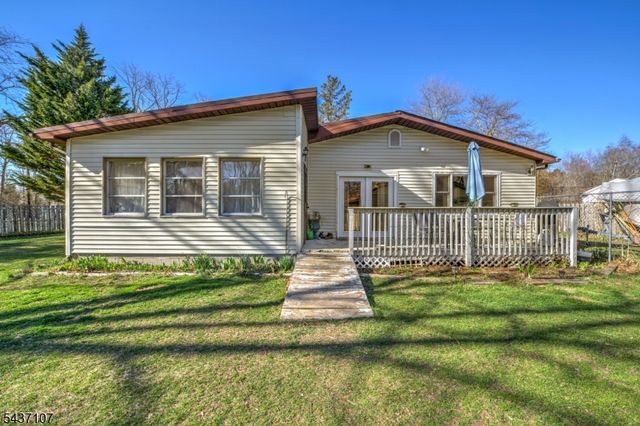 181 E Pleasant Grove Rd, Jackson Twp., NJ 08527