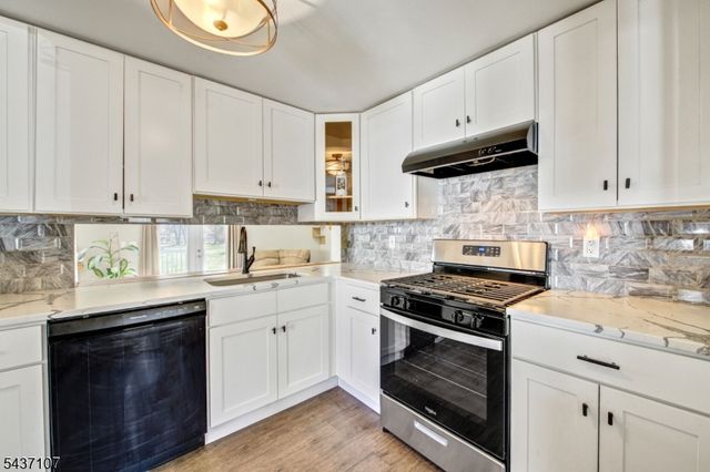 181 E Pleasant Grove Rd, Jackson Twp., NJ 08527