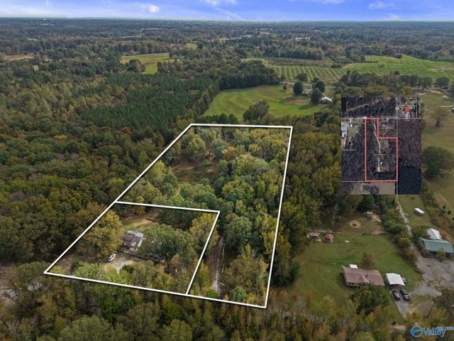 240 County Road 455, Hillsboro, AL 35643