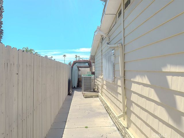 554 Castille, Hemet, CA 92543