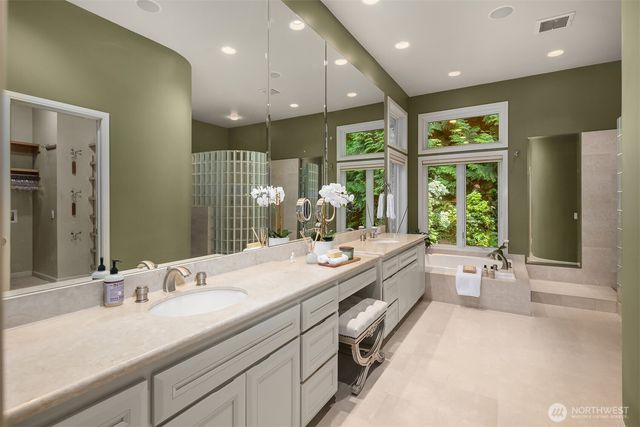 16915 226th Avenue NE, Woodinville, WA 98077