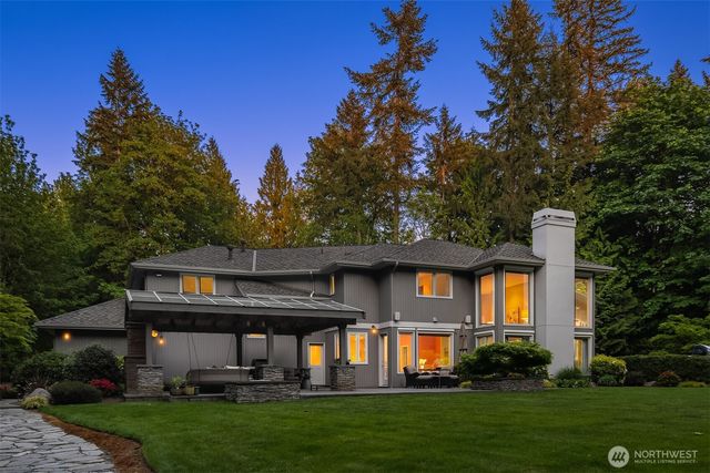 16915 226th Avenue NE, Woodinville, WA 98077