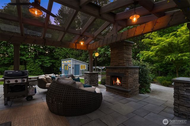 16915 226th Avenue NE, Woodinville, WA 98077
