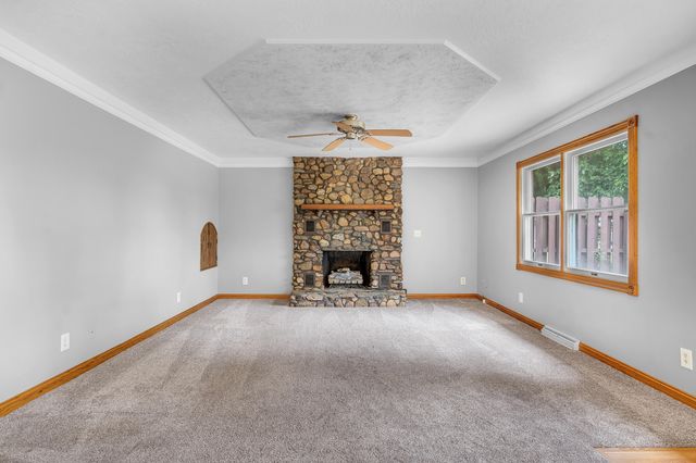1809 W 900 N, Wheatfield, IN 46392