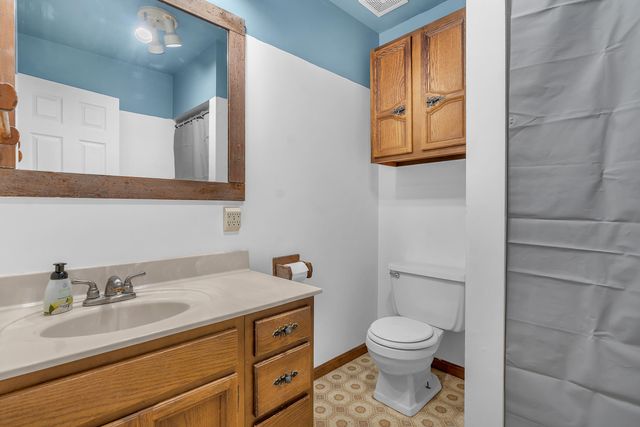 1809 W 900 N, Wheatfield, IN 46392
