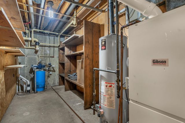 1809 W 900 N, Wheatfield, IN 46392