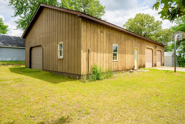1809 W 900 N, Wheatfield, IN 46392