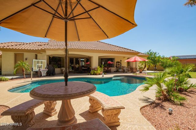 5534 W Riviera Drive, Glendale, AZ 85304