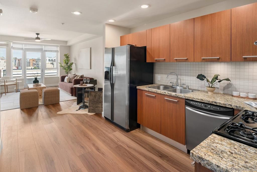 825 W Beech Street 403, San Diego, CA 92101 — photo 4