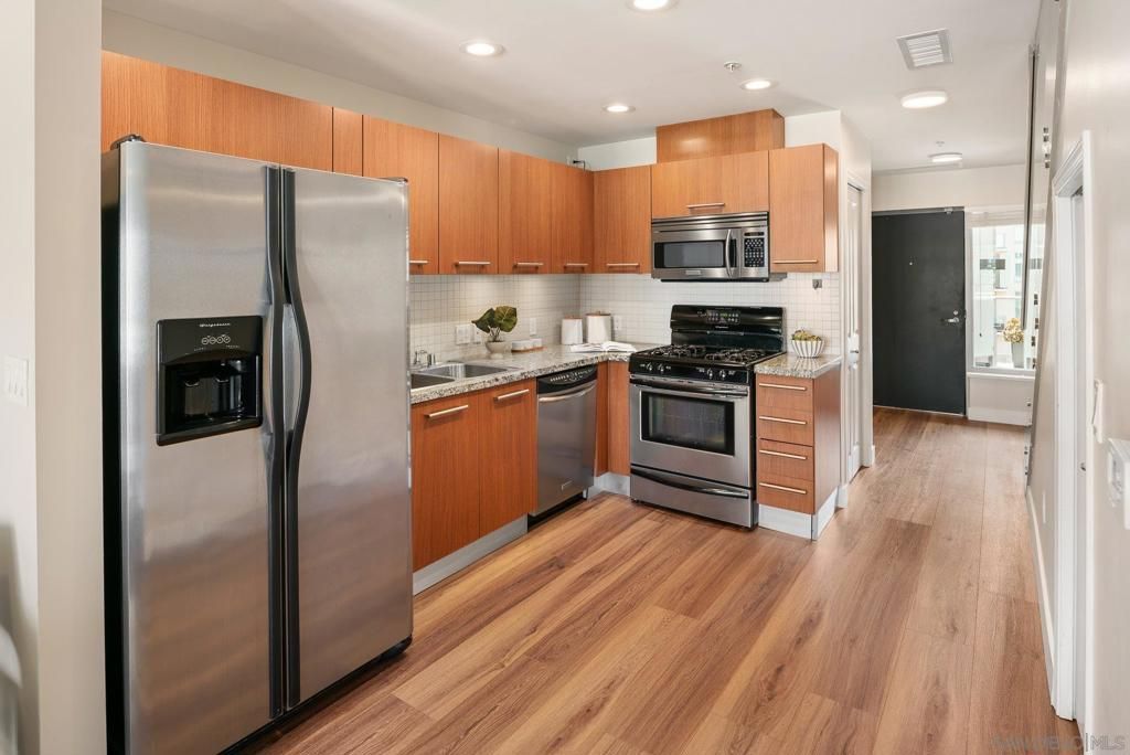 825 W Beech Street 403, San Diego, CA 92101 — photo 5