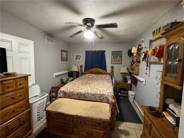 308 South 27th Street, Lexington, MO 64067