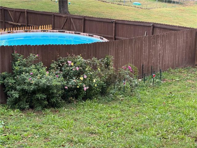 308 South 27th Street, Lexington, MO 64067