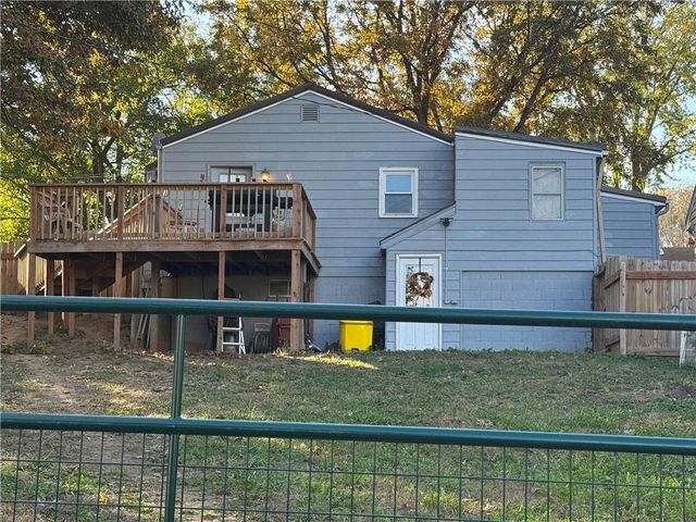 308 South 27th Street, Lexington, MO 64067