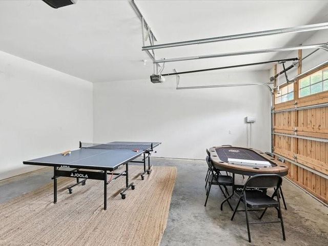 371 S Ring Road, Waxahachie, TX 75165