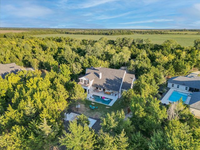 371 S Ring Road, Waxahachie, TX 75165