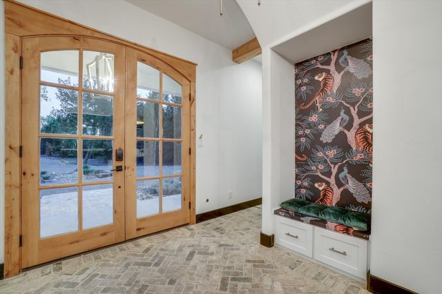 371 S Ring Road, Waxahachie, TX 75165