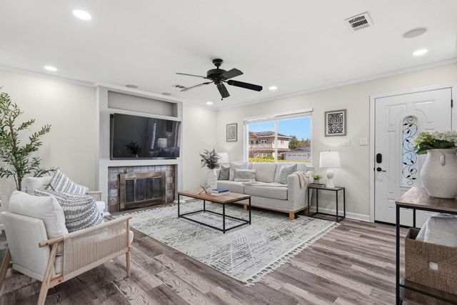 5083 Trenary Way, San Jose, CA 95118