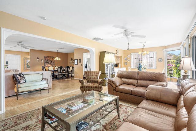 446 Pine Villa Drive, Atlantis, FL 33462