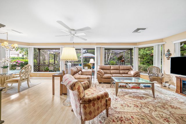 446 Pine Villa Drive, Atlantis, FL 33462