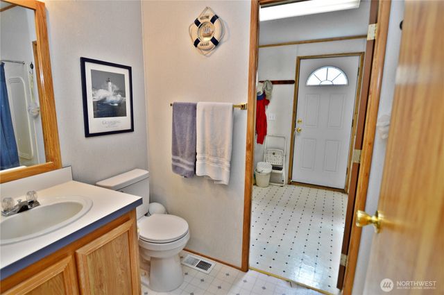 23809 101st Avenue E #14, Graham, WA 98338