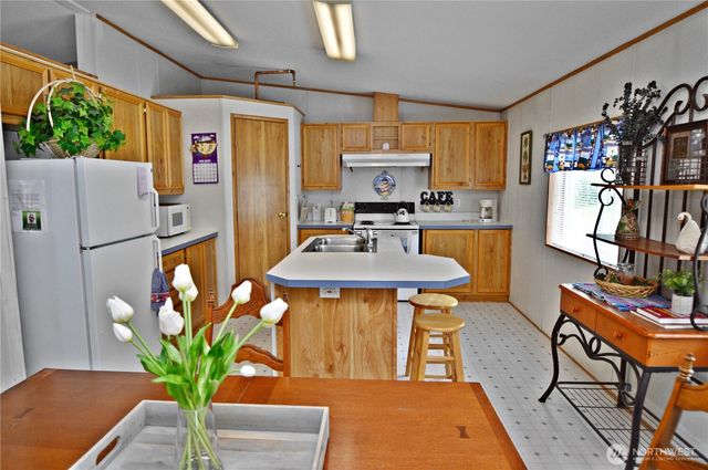 23809 101st Avenue E #14, Graham, WA 98338