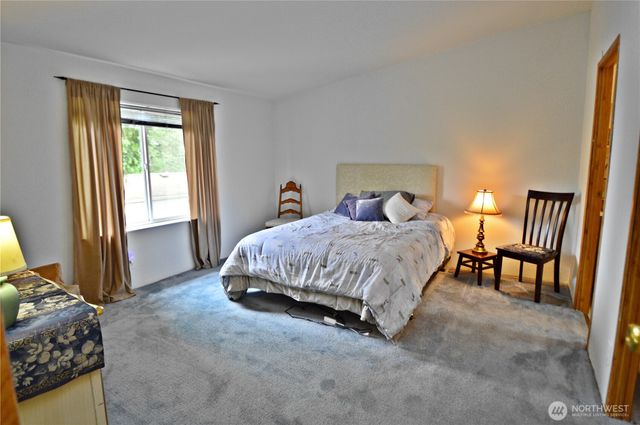 23809 101st Avenue E #14, Graham, WA 98338