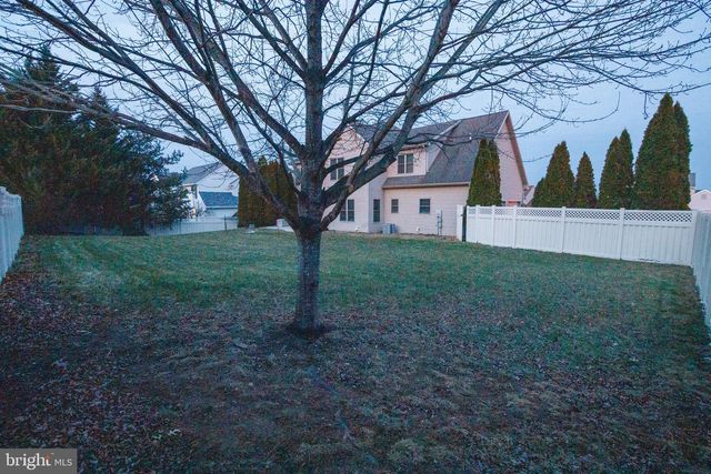 1107 KENT DRIVE DR, Mechanicsburg, PA 17050