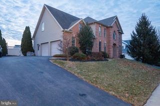 1107 KENT DRIVE DR, Mechanicsburg, PA 17050
