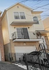 194 S 8Th St, Newark City, NJ 07103