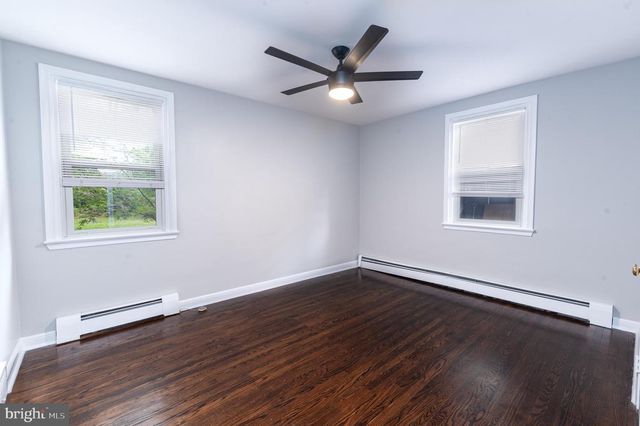 1569 COUNTY LINE RD, Bryn Mawr, PA 19010