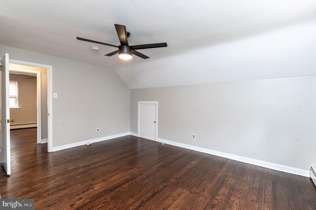 1569 COUNTY LINE RD, Bryn Mawr, PA 19010