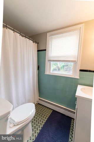 1569 COUNTY LINE RD, Bryn Mawr, PA 19010