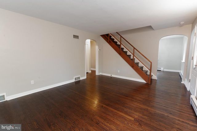 1569 COUNTY LINE RD, Bryn Mawr, PA 19010