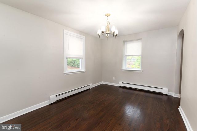 1569 COUNTY LINE RD, Bryn Mawr, PA 19010