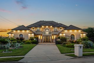 3704 Kingfisher Court, Flower Mound, TX 75022