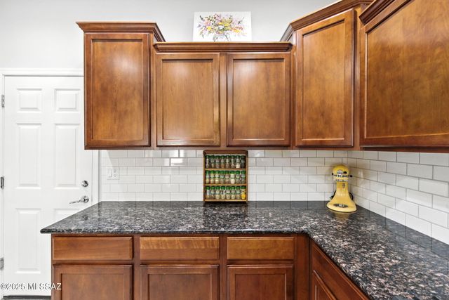 10769 E Sanctuary Ridge Lane, Tucson, AZ 85747